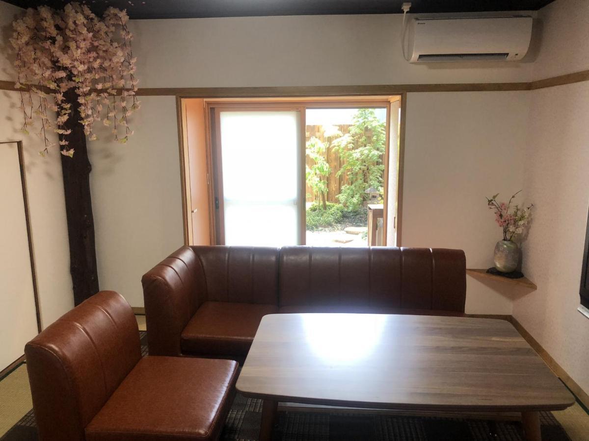 فيلا Sakura Aburaya تاكاياما المظهر الخارجي الصورة